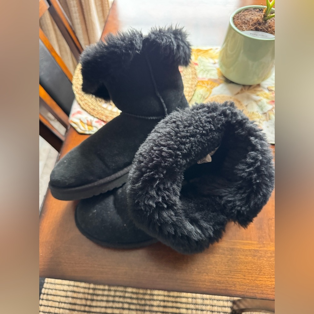 UGG Bailey Button II Women’s - Picture 11 of 11